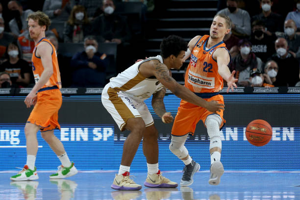 还影响了其 还影响了其