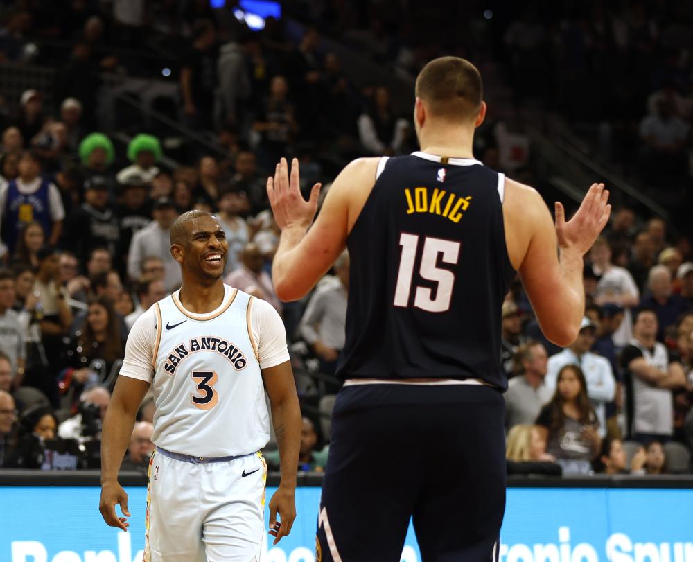 逐渐缩小差 逐渐缩小差