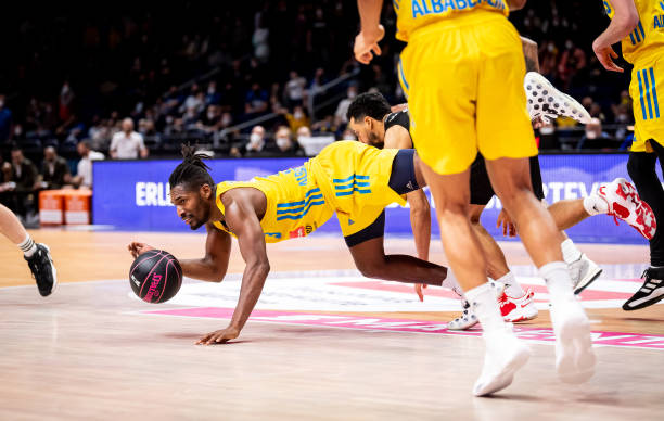 伴随着本场 伴随着本场