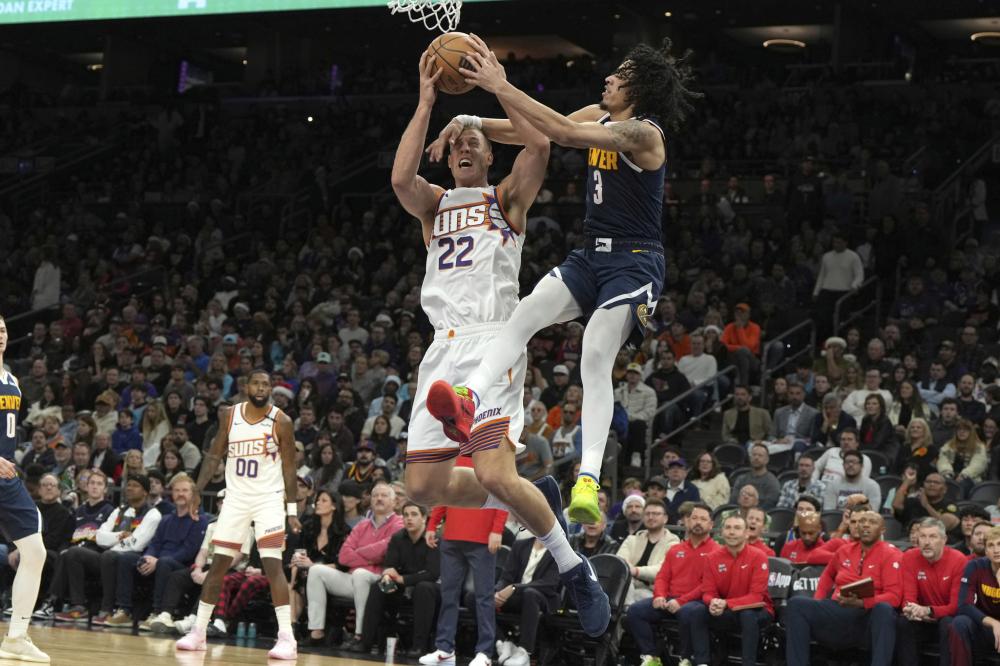 德乙战报：艾丁破门，萨内建功，布伦瑞克2-1沙尔克04（德乙快讯：布伦瑞克2-1击退沙尔克04，艾丁、萨内各有斩获）